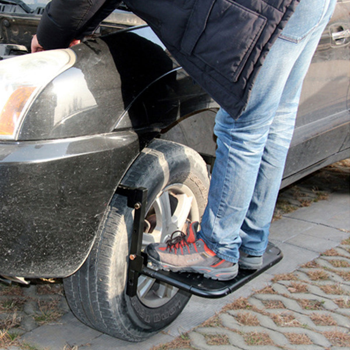 Car Heater Bracket Foldable Adjustable Universal for 14 to 18 Inches (about 36 to 46 cm) Tires